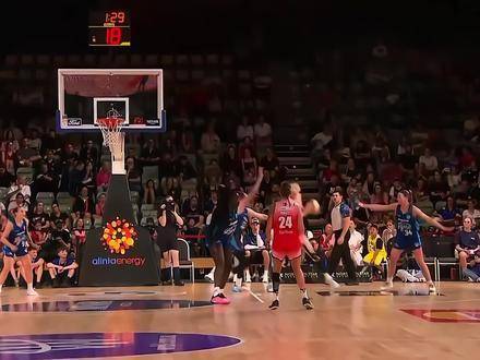 韩旭在Wnbl第二站再次展现压倒性实力，尽显女篮现役顶尖球员风采