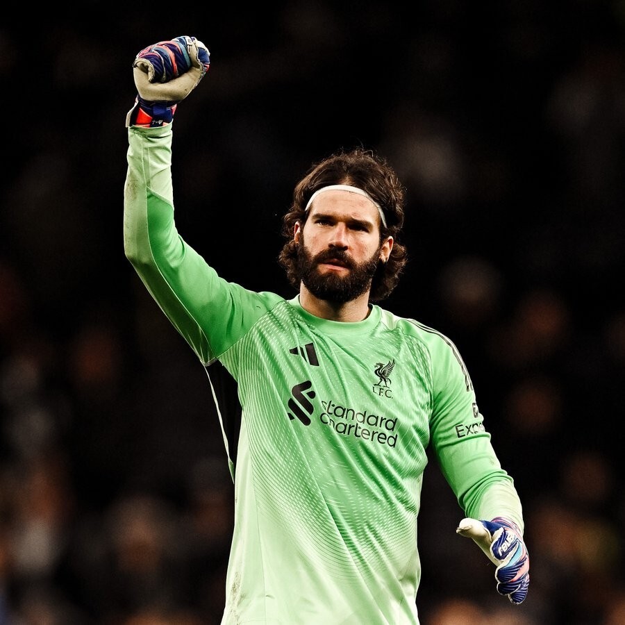 阿利松：在英超联赛中，你不能认为在场上多一人就能轻松取胜