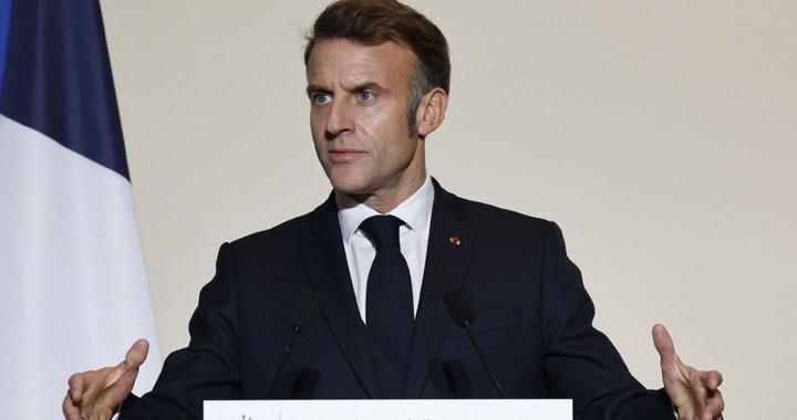 马克龙：法国将新建一艘航母，以替代现役的“戴高乐”号