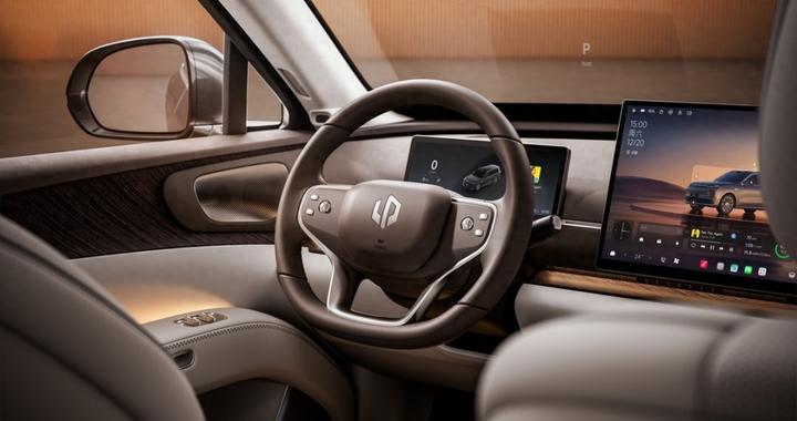 中大型SUV痛点？零跑D19内饰配置曝光解决核心需求