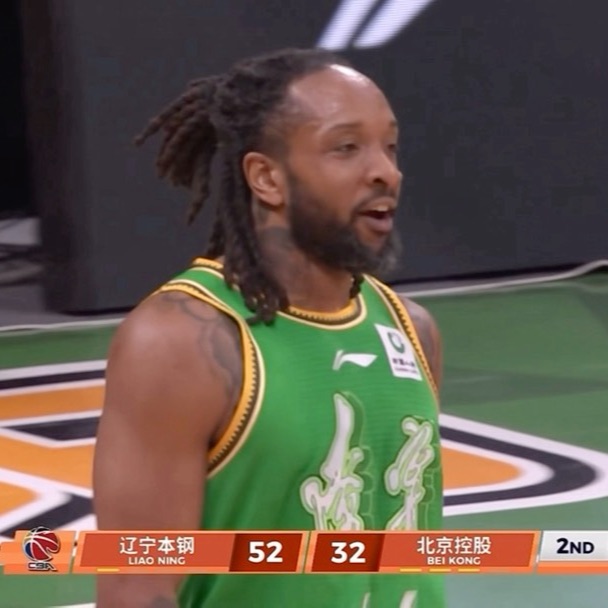 威尔斯真是火力全开啊，攻防两端都拼尽全力，辽宁队的胜利他功不可没！