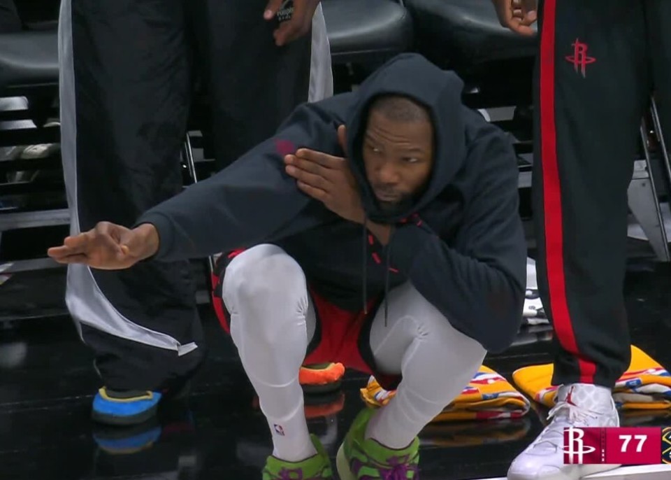 苏群：火箭的问题不是关键球只给申京，杜兰特反而打得太长了