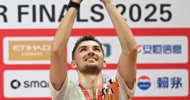 羽毛球世巡赛总决赛：法国小波波夫夺男单冠军