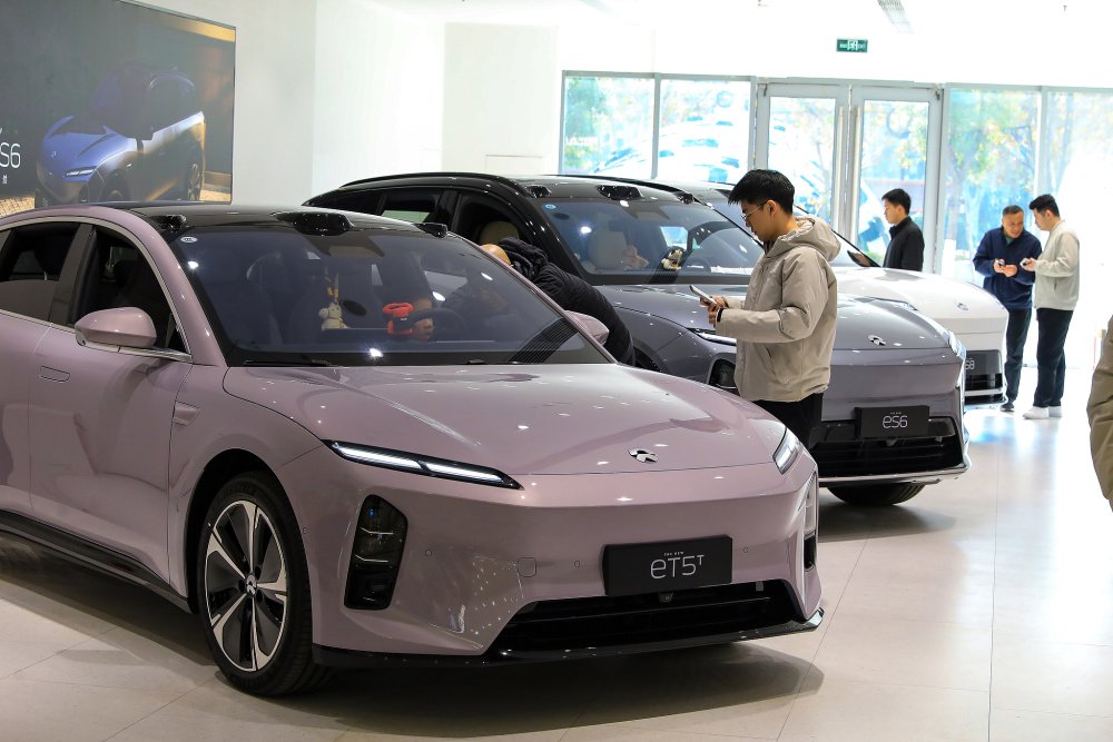 明年车辆购置税退坡，消费者却并未在年底抢购，车辆销量罕见下滑