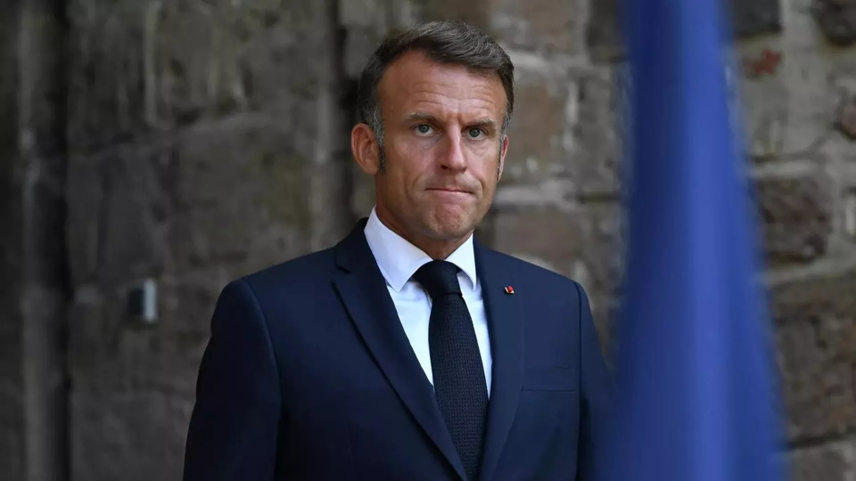 马克龙：法国将建造一艘新航母