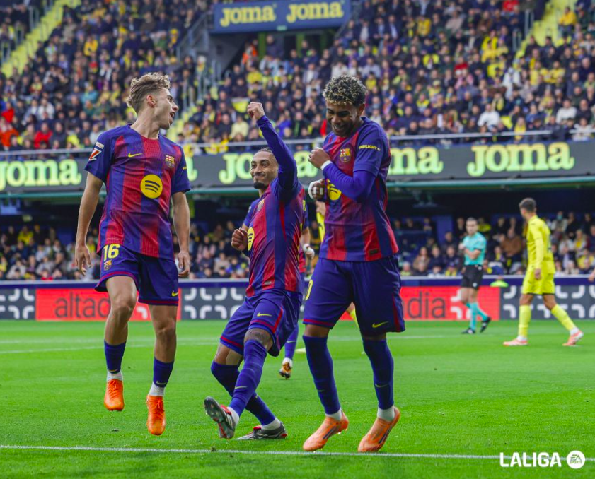 西甲：巴萨2-0十人黄潜豪取8连胜 拉菲尼亚破门 亚马尔造红牌+进球