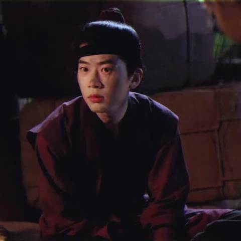 费启鸣出演古装科幻剧饰演反差废柴少爷