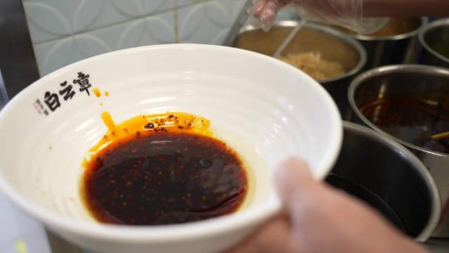 《长安二十四计》西安联动，街景沉浸式观剧