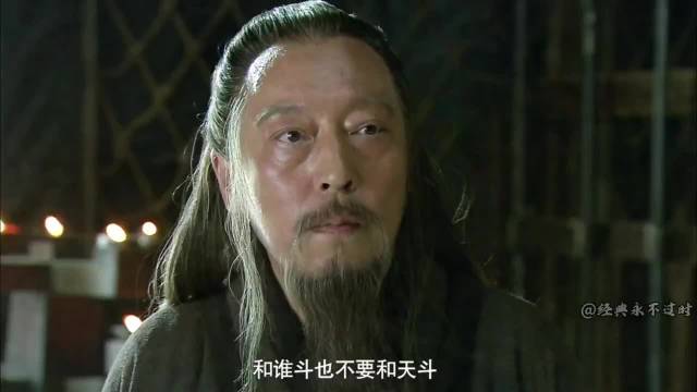 曹彰带十万大军奔丧逼宫，结果却被司马懿骂得乖乖交出兵权