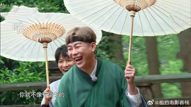 蔡徐坤打假郑恺，不料被泡菜出卖，李晨秒戳穿笑疯胡彦斌