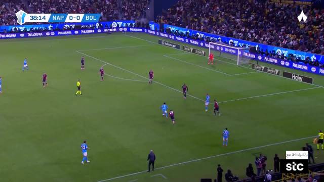 内雷斯弧线球破门，那不勒斯6球4助攻