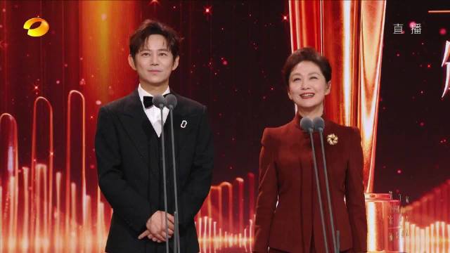 第三届中国播音主持金声奖揭晓，王强小尼等20人获奖