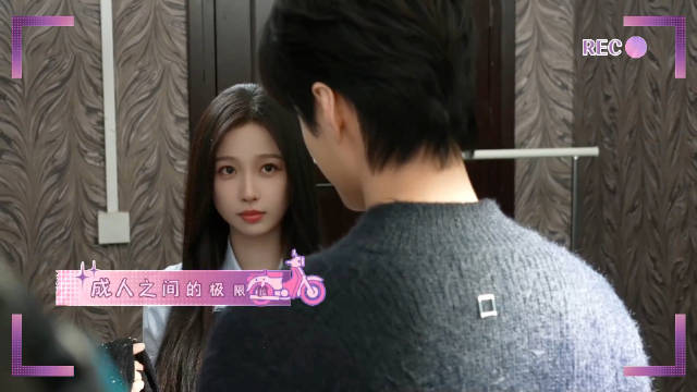 姜暮宝宝来住我家～ 251223 双轨微博更新视频 片场花絮_1080p