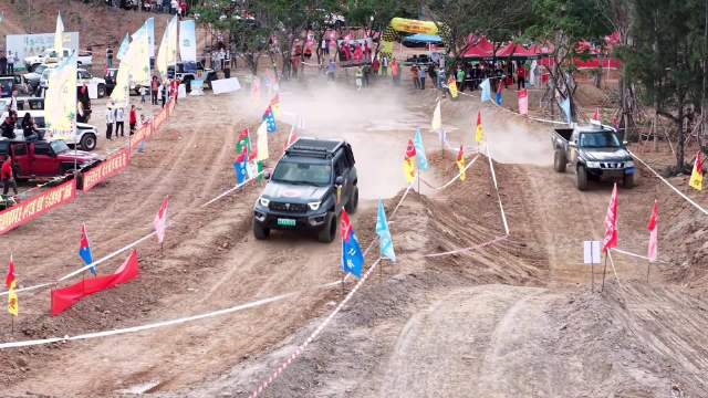 2025年海南系列汽摩越野赛 | 邀你探访比赛现场，共赴速度狂欢