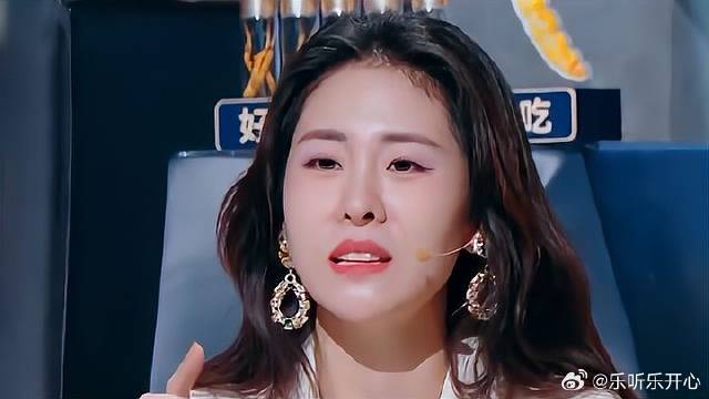 杨坤高音唱不上去，张碧晨高情商一句话，全场怒赞