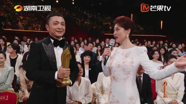 尼格买提回应救何炅龙洋命题，cue撒贝宁