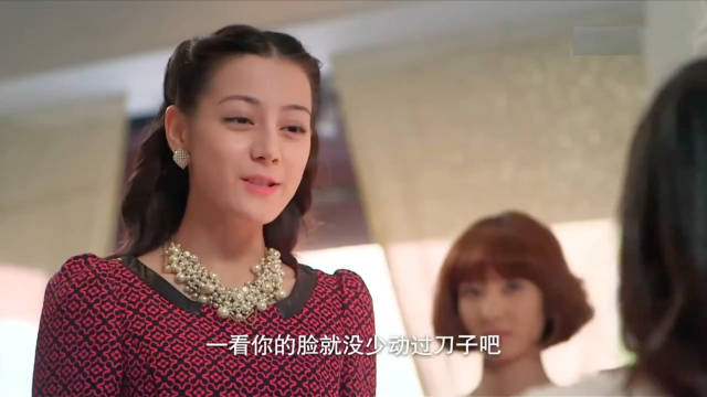 迪丽热巴年轻时拍戏有一股泰剧感