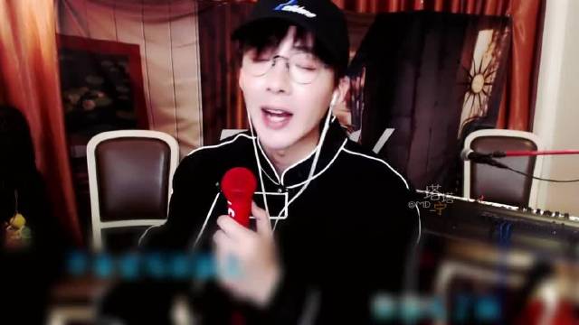 不是冷白皮是葱油皮？ 太幽默了