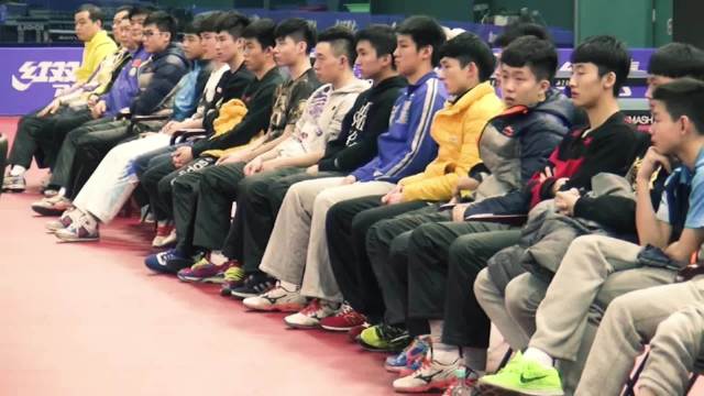 方博从男二队到世界冠军，王楚钦见证成长