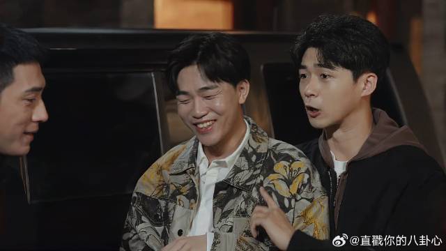 海东醉酒揭弟弟短：归晓照片摆床头，路晨：照片我看看