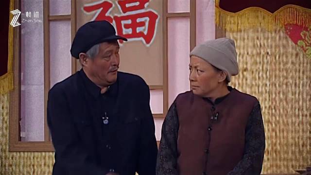 赵本山封神的春晚小品，用一只鸡骂遍娱乐圈，句句戳心不过时！