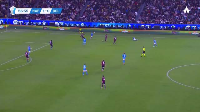 内雷斯梅开二度 为那不勒斯锁定胜局