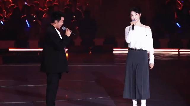 郑恺白百合合唱《好久不见》现场版