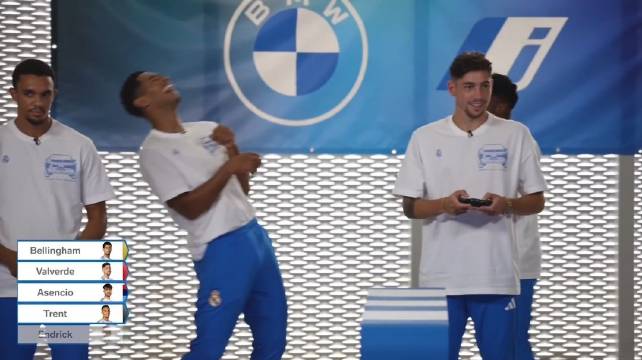 皇马官博的赛车小游戏 贝林在里面说的西语，对taa也说西语