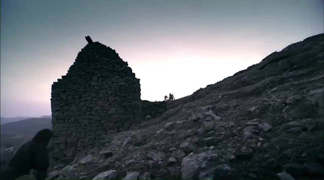 黄渤青岛话表演获赞，方言消弭表演痕迹