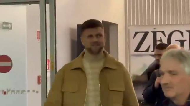 菲尔克鲁格抵达米兰将接受体检，24日首训