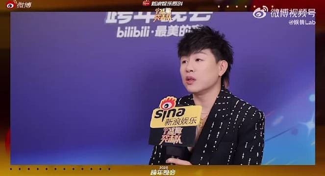 胡彦斌回应演唱会送黄金门票，动情落泪谈2026新专辑