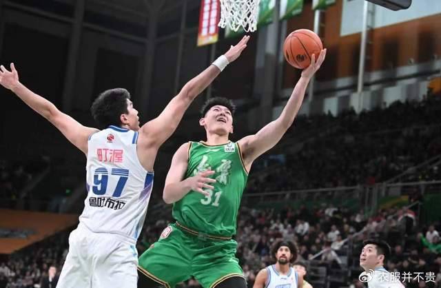 缺兵少将+防守告急，杨鸣如何带领辽宁男篮应对威尔斯与北控的硬仗？