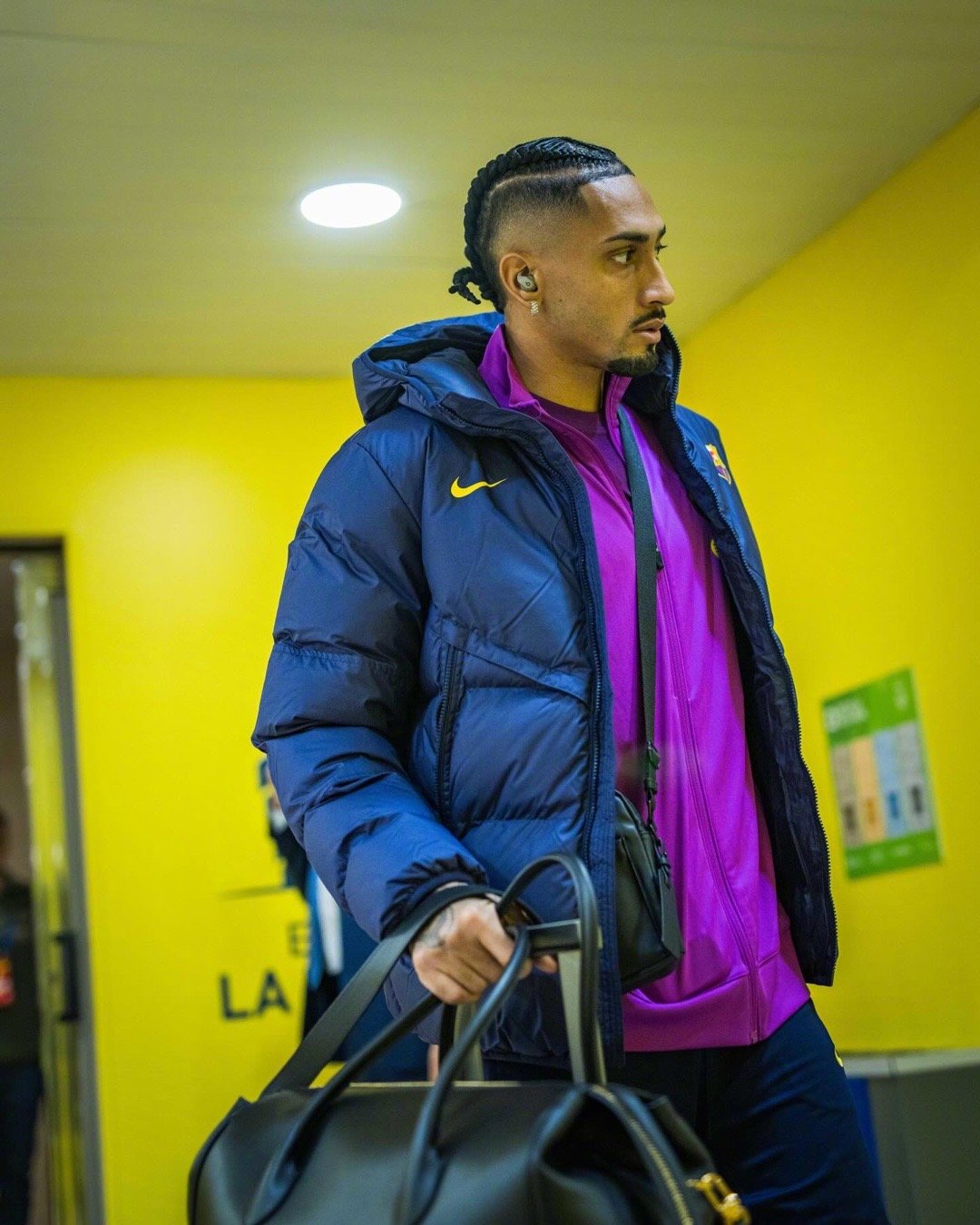 拉菲尼亚称客场3分助巴萨完美收官2025