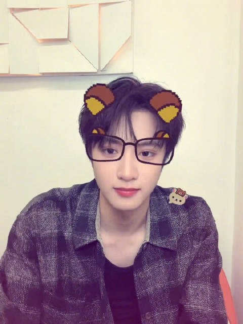 刘耀文小狗特效获赞满分小狗称号