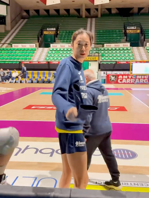 朱婷加盟科内利亚诺征战2025/26意大利女排联赛