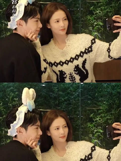 意宴万年互戴发带，甜得晕呼呼