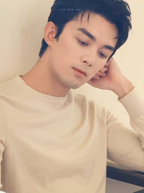 「初夏老钱风诚不欺我 cr.LEO-半知」