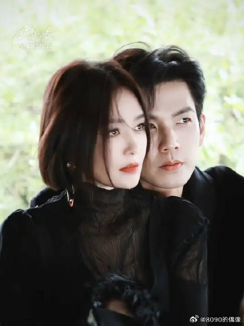 以防你们没见过如此权威的两人：钟汉良秦岚！