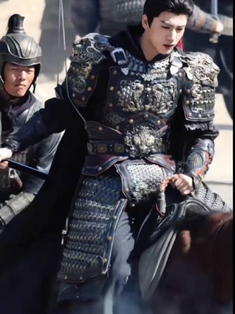 张凌赫谢征这个上马➕原声穿透力～好帅啊！