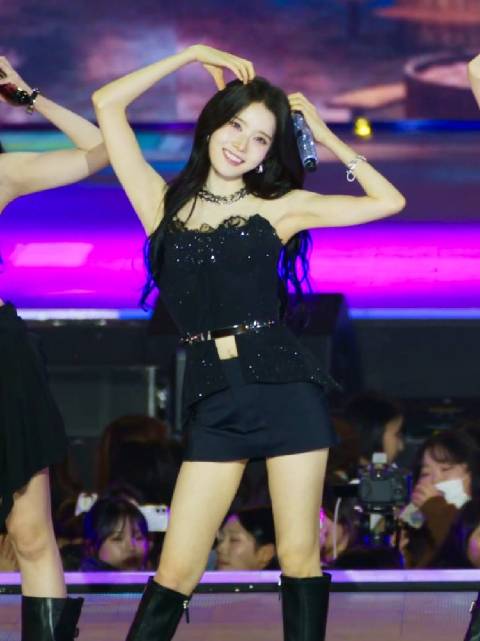 251219 KBS歌谣大祝祭 莳恩直拍 ⁡⁢⁢⁠ INTRO + BEBE + Teddy Bear