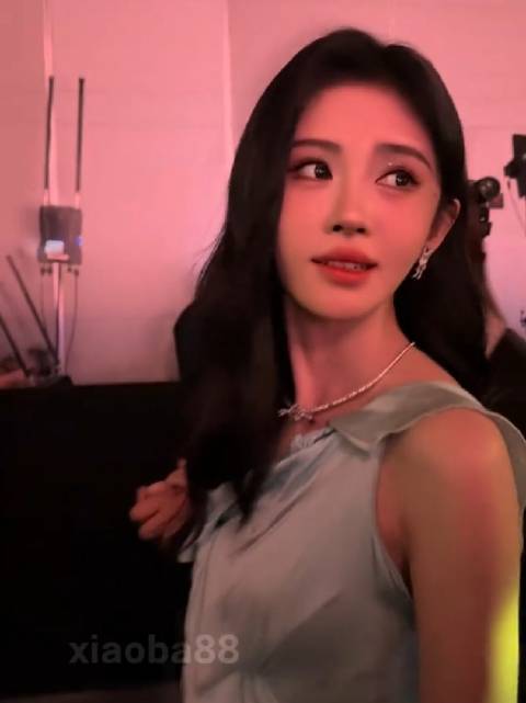 太美了太美了 和珠宝绝配