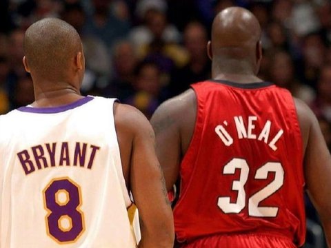 科比和奥尼尔分开后都迫切希望能夺冠，奥尼尔赢得了先机