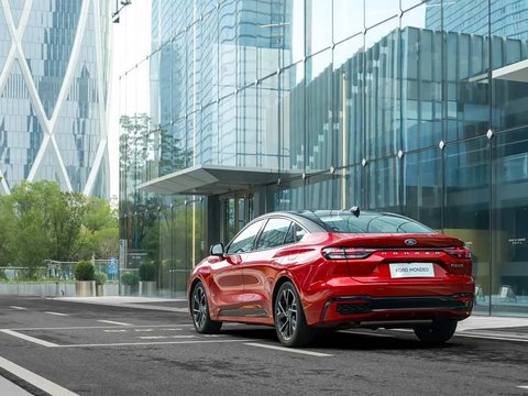 双涡流涡轮增压+双喷射燃油系统发动机