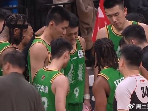 杨鸣：这是我印象中最混乱一个赛季，3胜1负开局感谢球员的努力