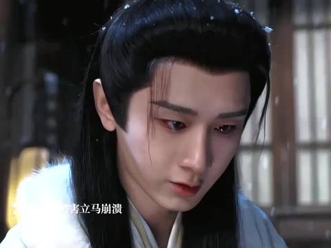 成毅饰演的谢淮安这个疯癫感确实吓人，同时也很迷惑对手！