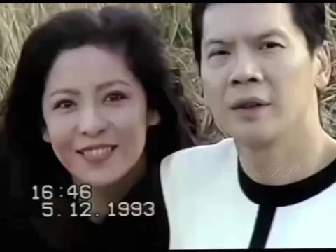 向太是目前唯一一个露牙龈笑还很美很好看的