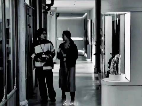 这里冰糖橙太有宿命感了，在我的眼中只有你是有颜色的～ 檀健次 ‖李兰迪