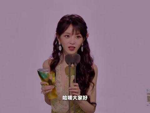 田曦薇真的越来越稳了