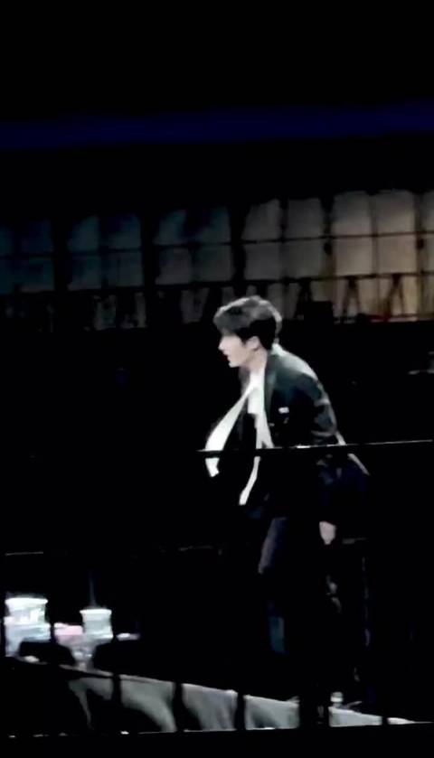 檀健次真诚善良触动人心