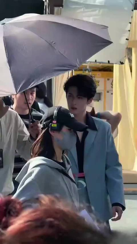 网友建议檀健次出演腹黑男角色